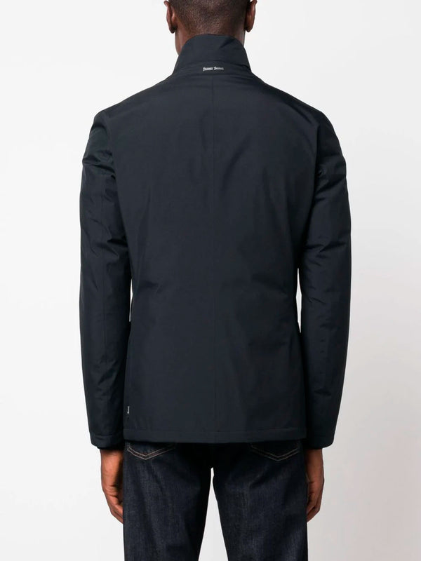 Laminar jacket