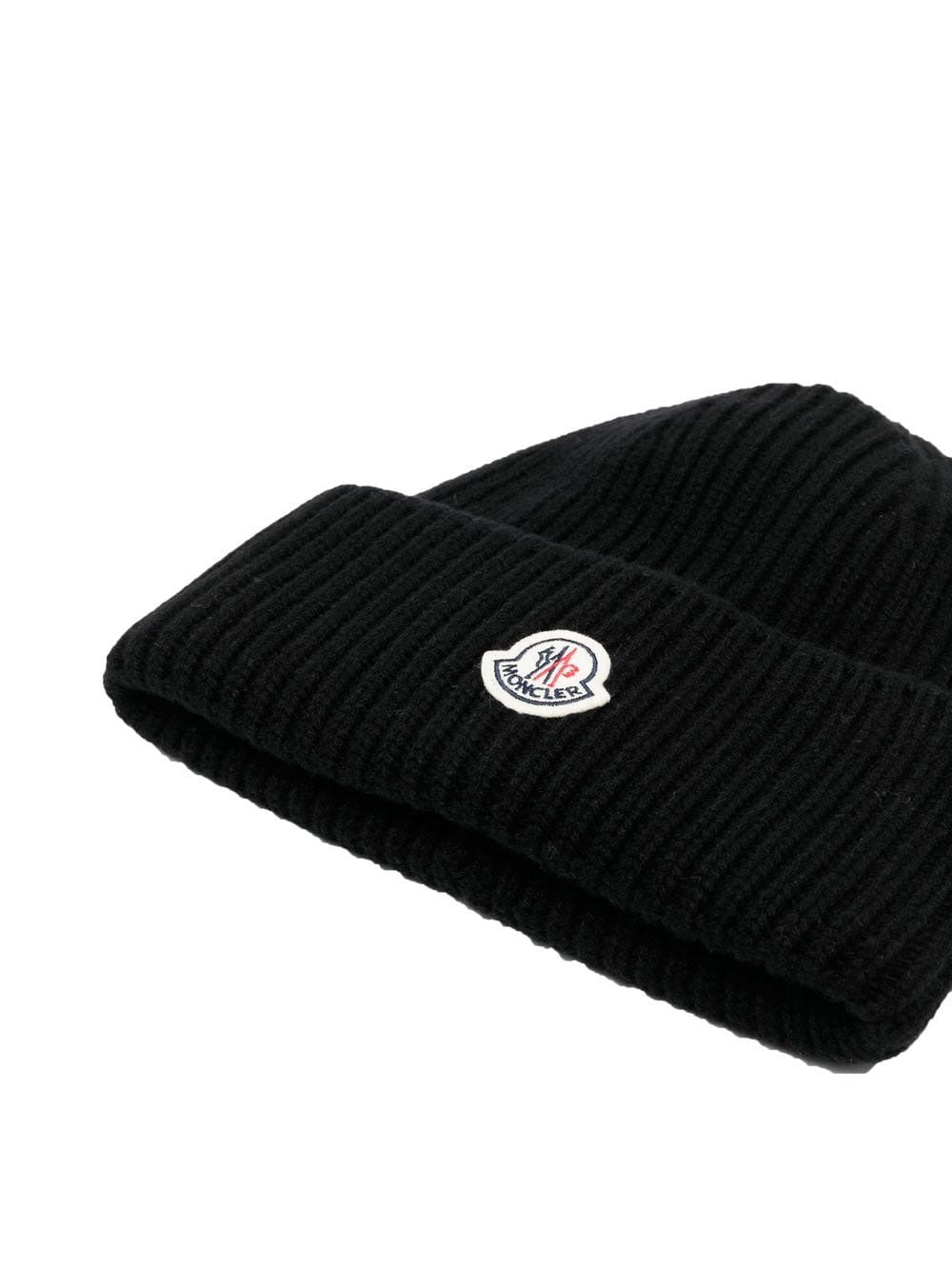 Logo-patch beanie