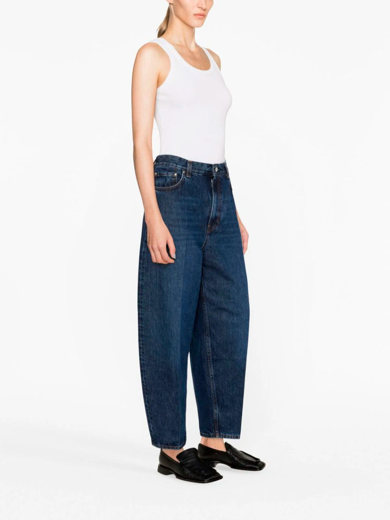 Tapered high-waist jeans