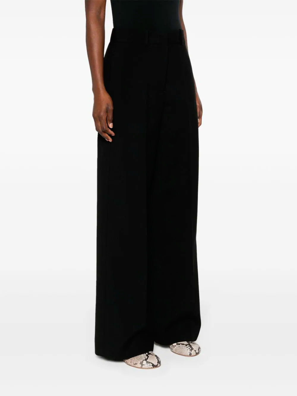 Wide-leg tailored trousers