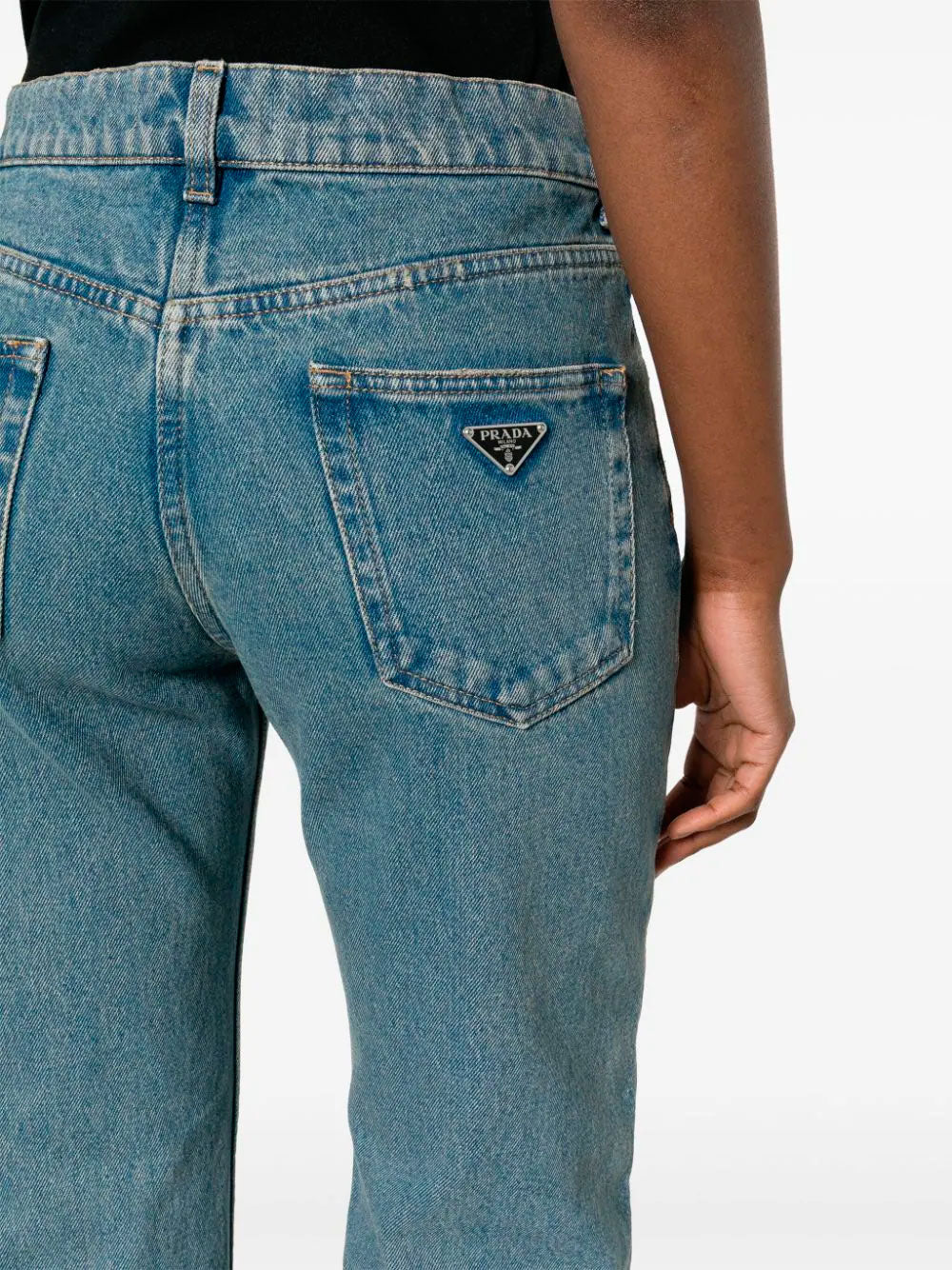 Straight-leg jeans