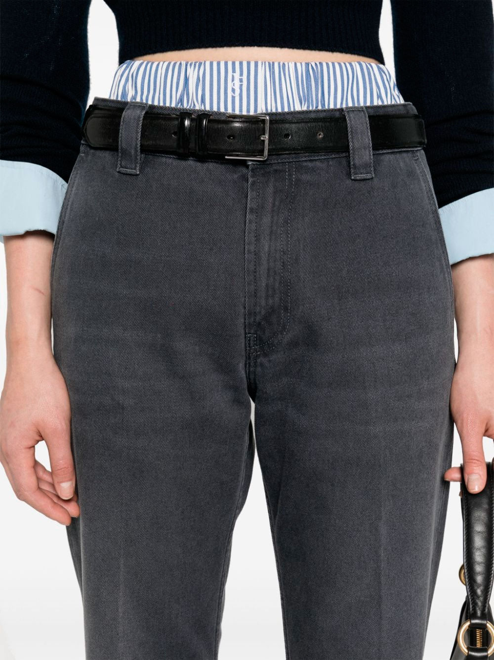 Mid-rise trousers