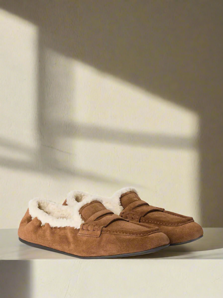 Faded suede clogs | Miu Miu | OTTODISANPIETRO