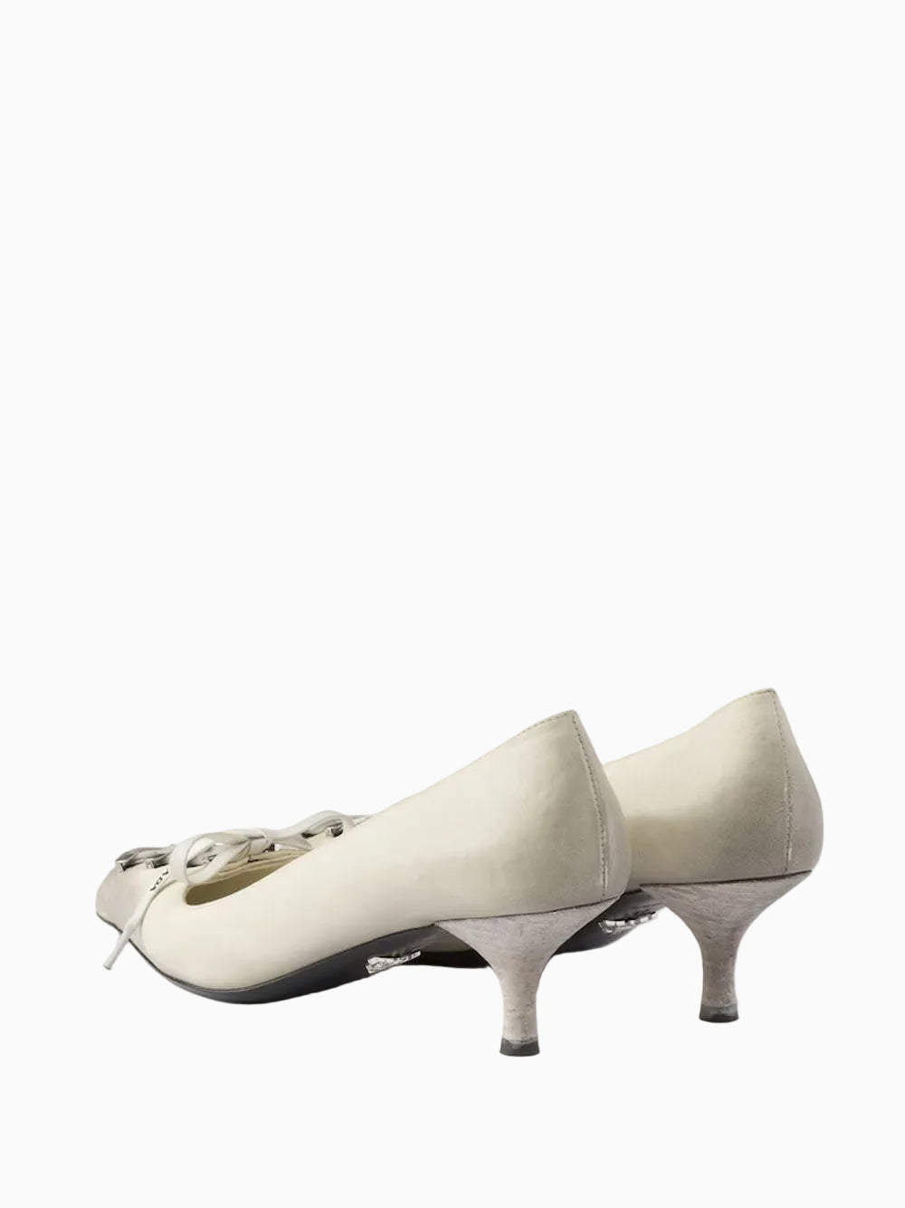 Zapatos con cordones
