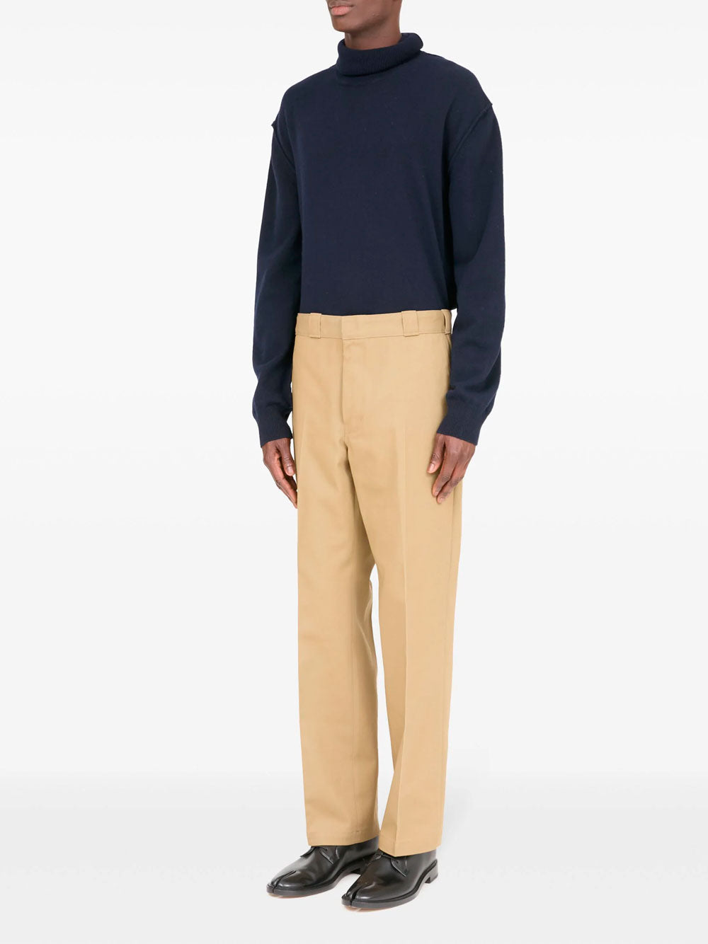 Straight-leg trousers