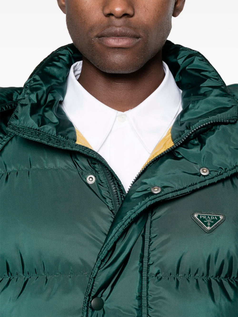 Triangle-logo puffer jacket