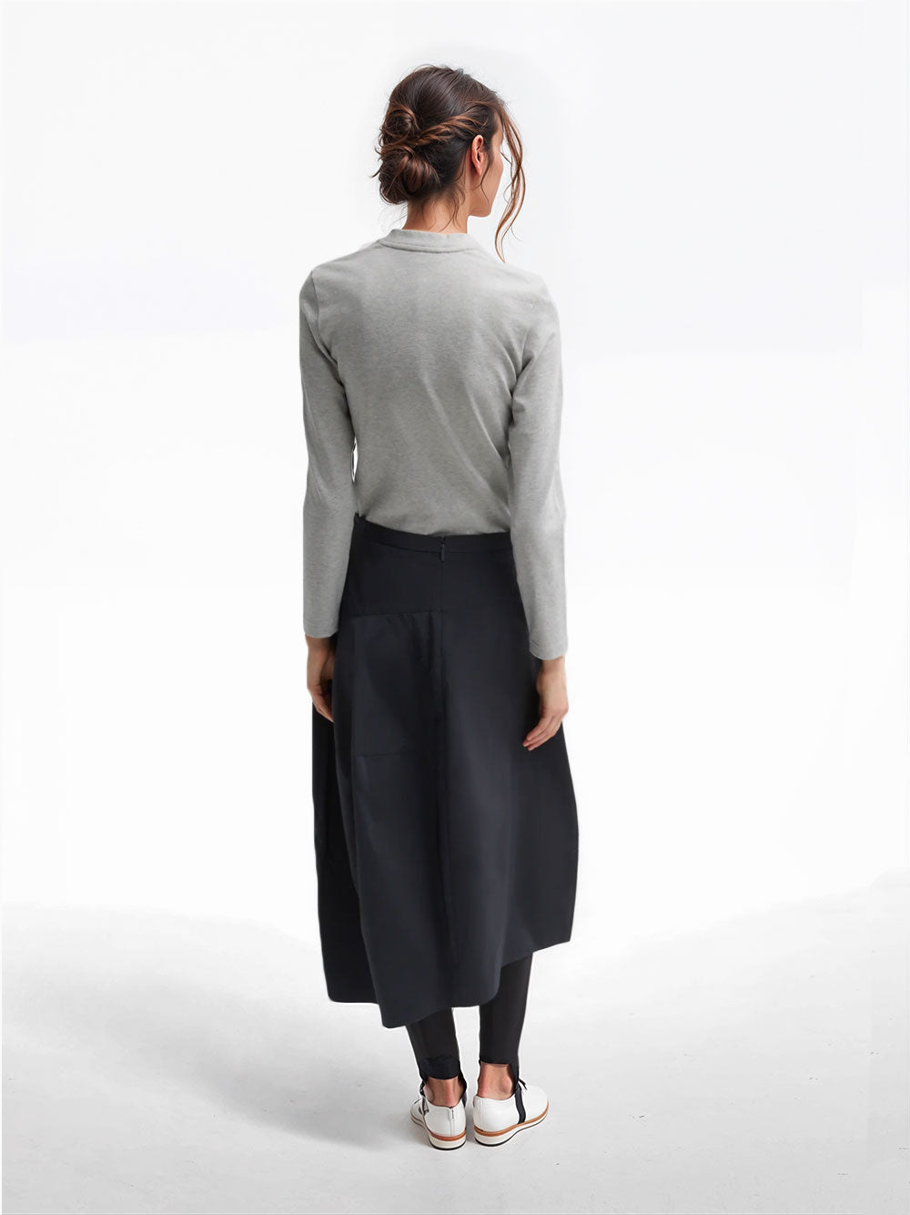 Asymmetrical balloon skirt