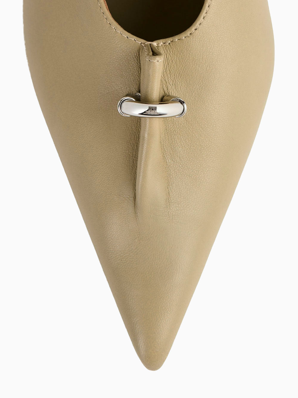 Pierced nappa pumps