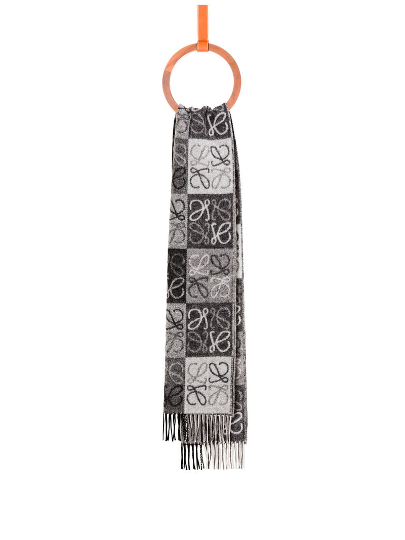 Checkerboard scarf in wool and cashmere