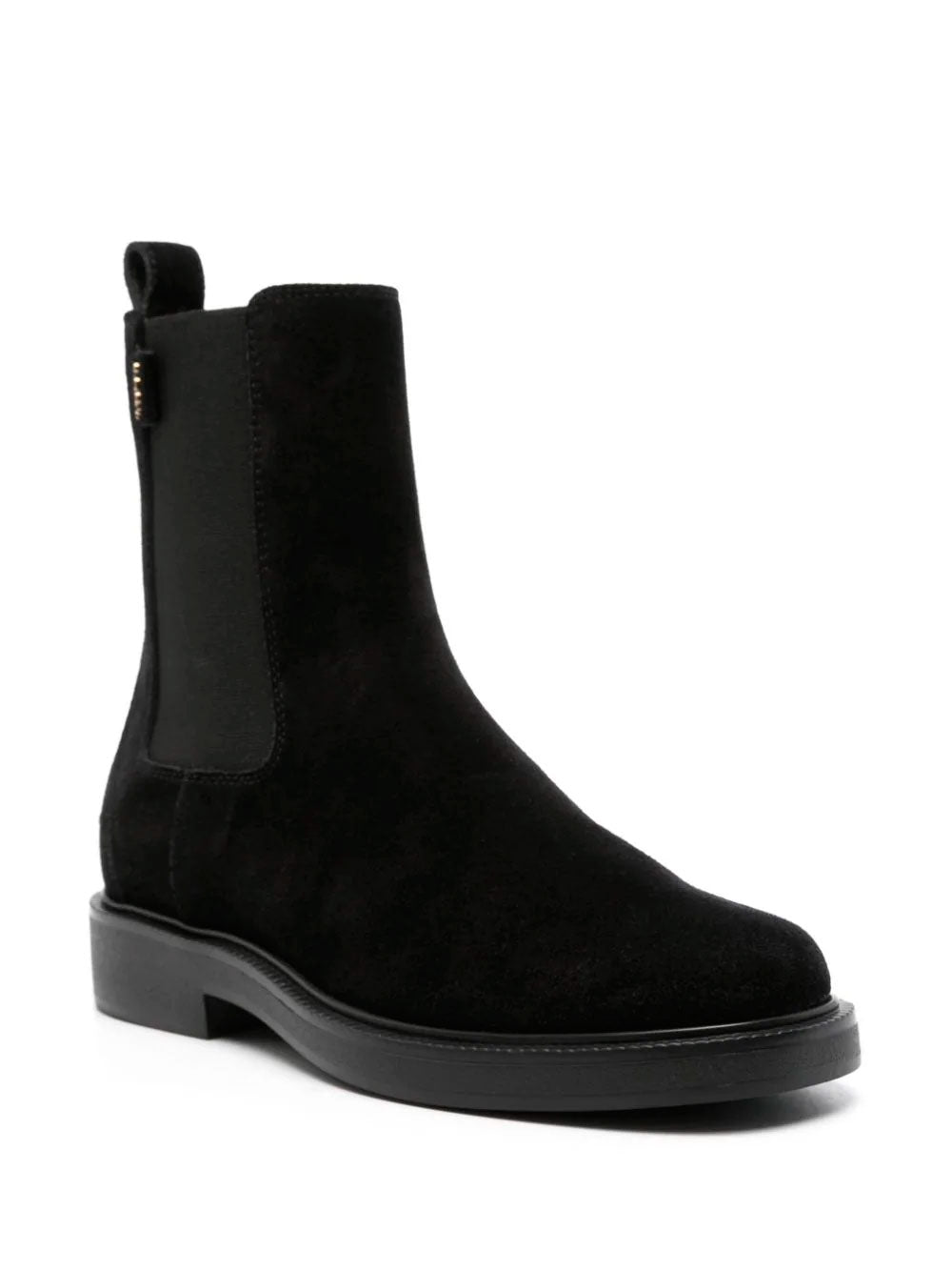 Chelsea boots