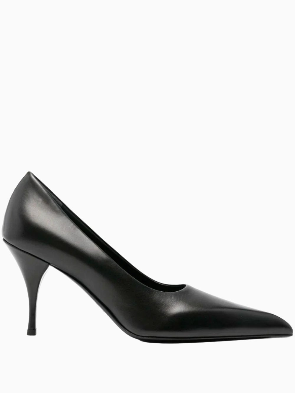 Pointed toe pumps