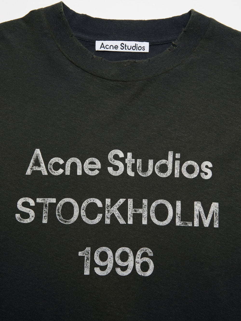 Camiseta con logo 1996
