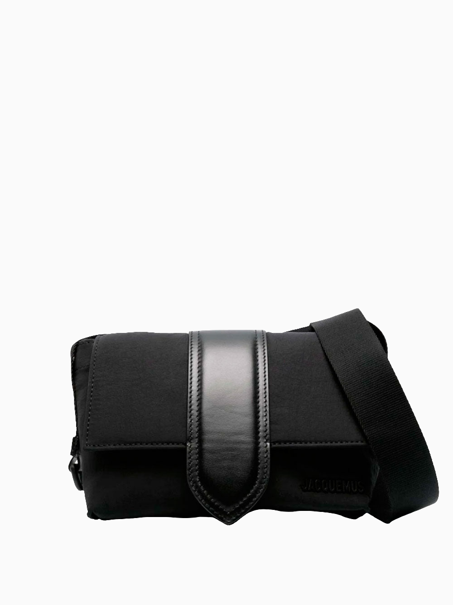 The large Bisou Perle | Jacquemus | OTTODISANPIETRO The large Bisou Perle | Jacquemus | OTTODISANPIETRO