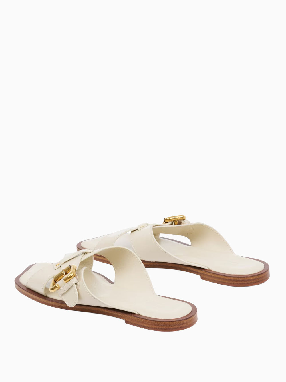 Nil sandals