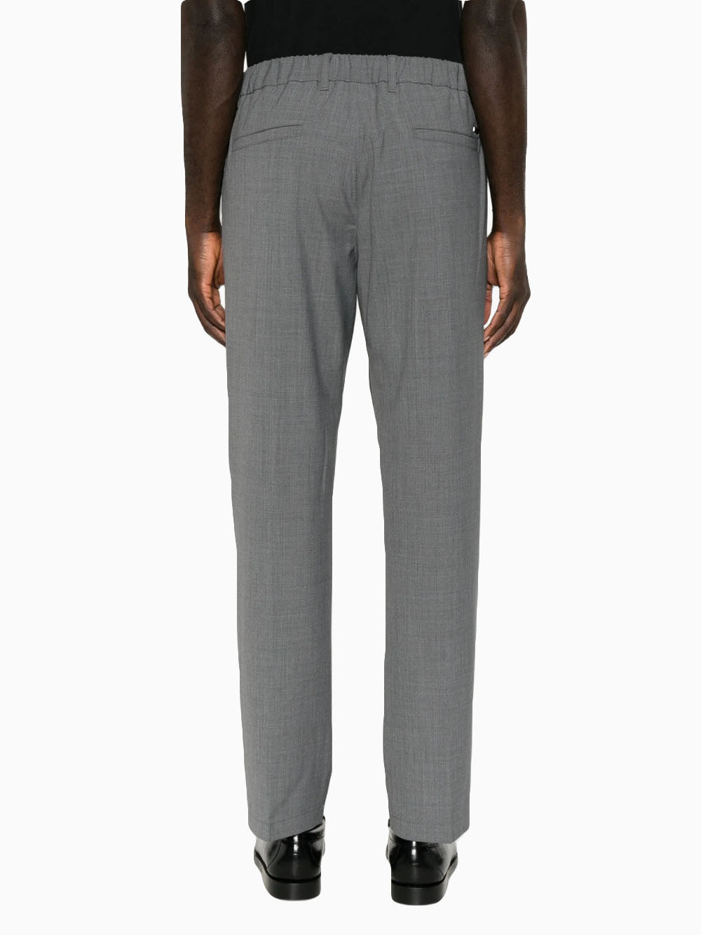 Pantalón gris