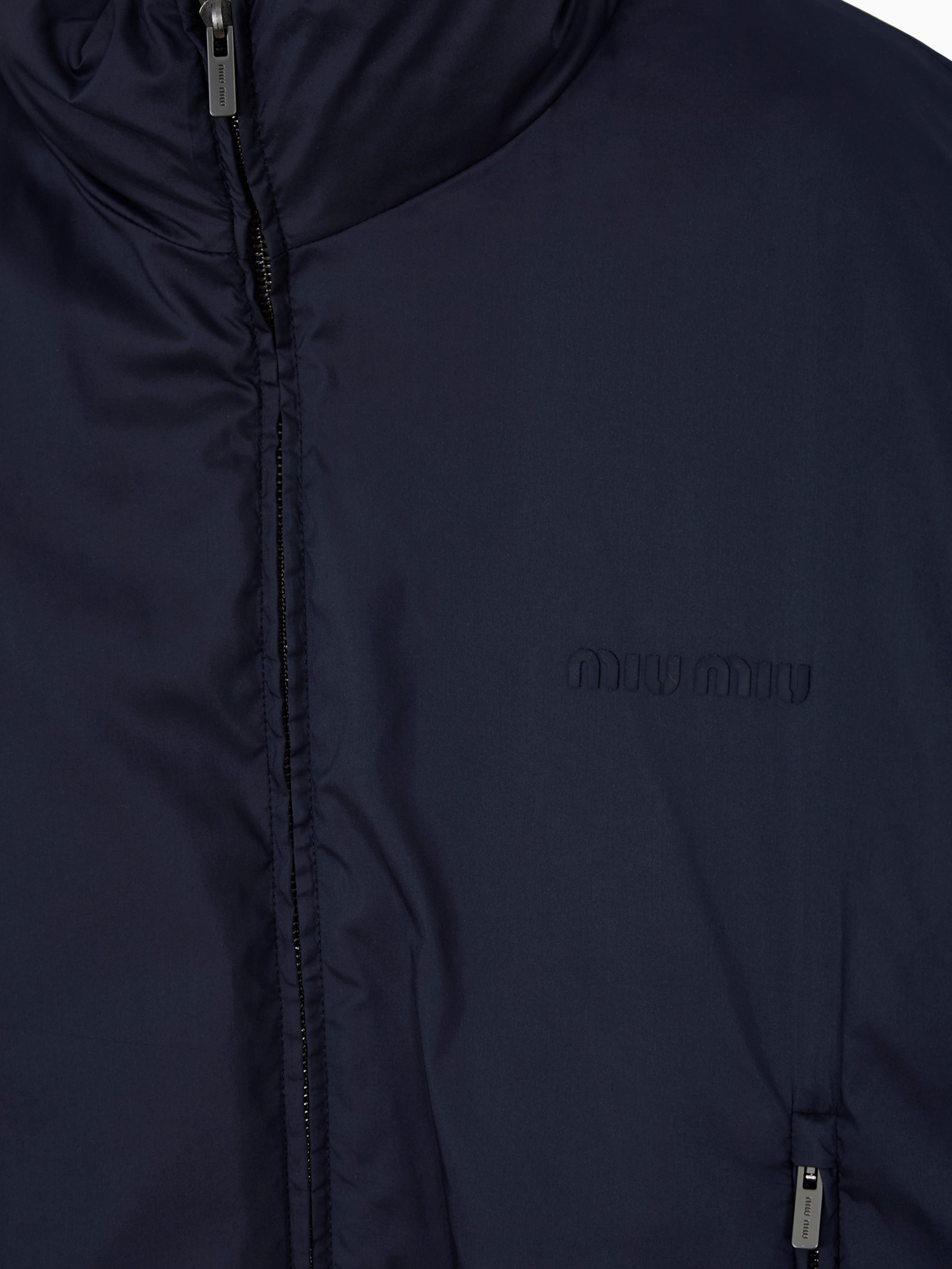 Reversible down jacket