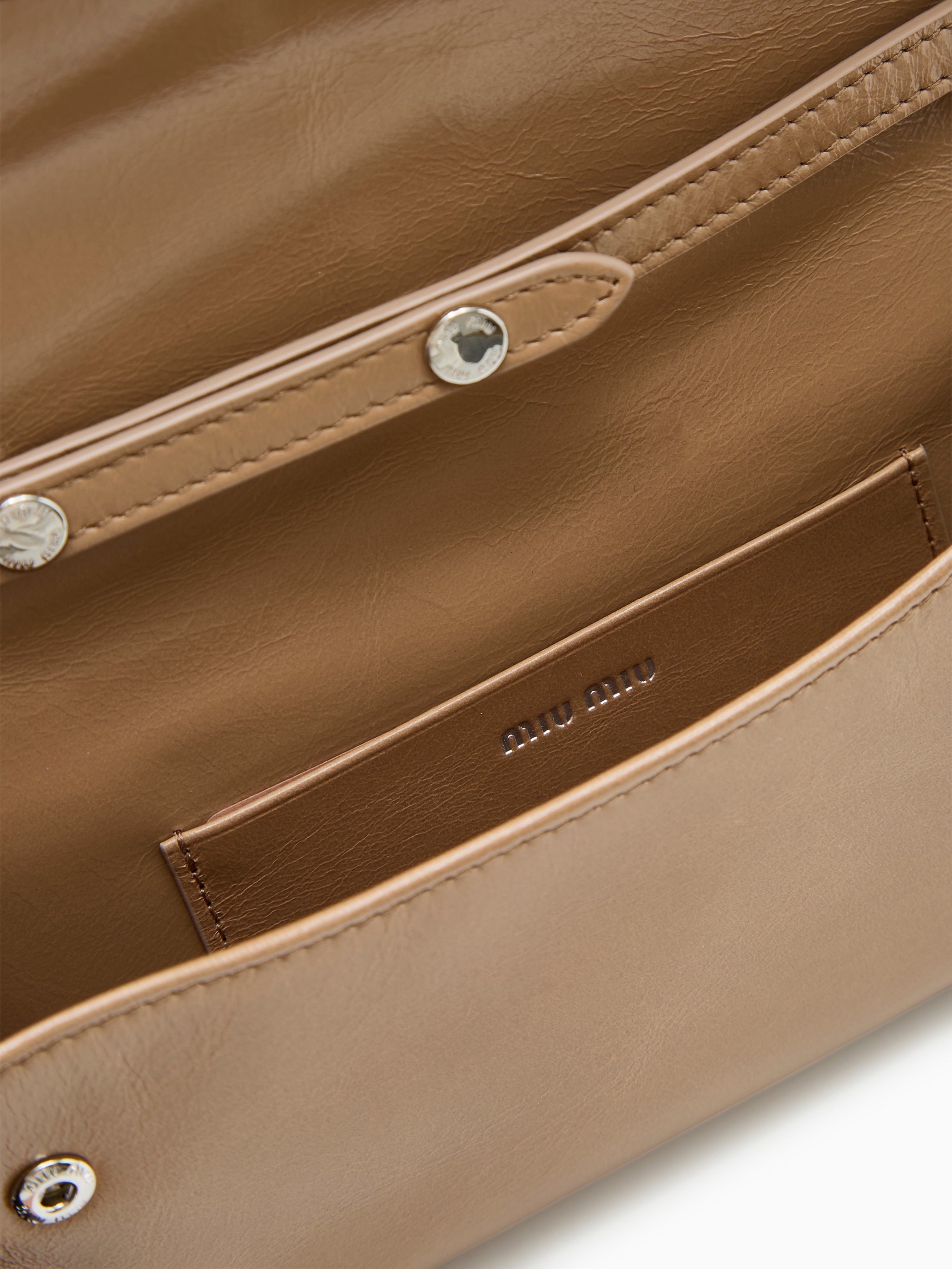 Zip pouch
