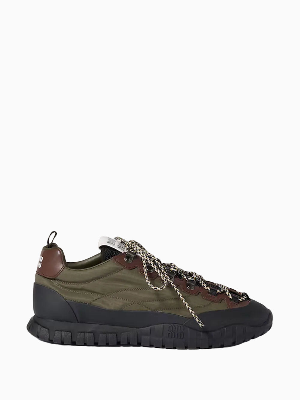 Sneakers Tyre