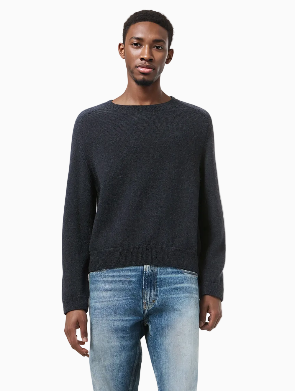 True Roundneck sweater