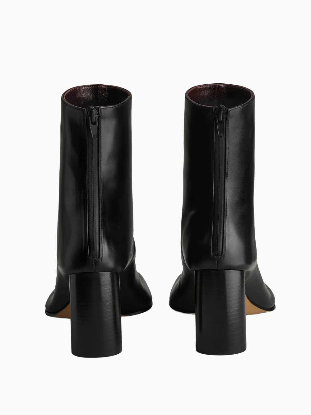 Tug ankle boots