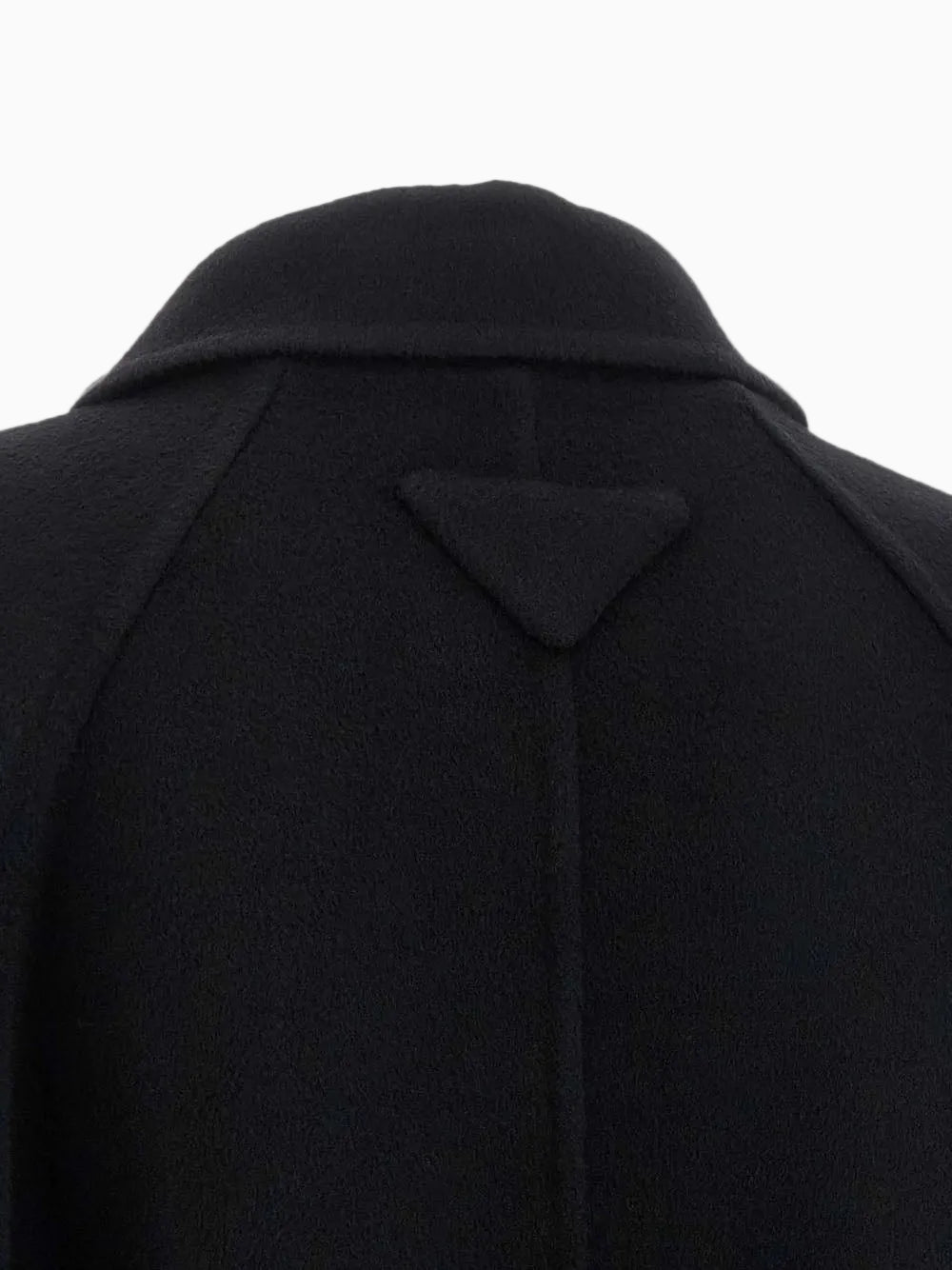 Button-down coat