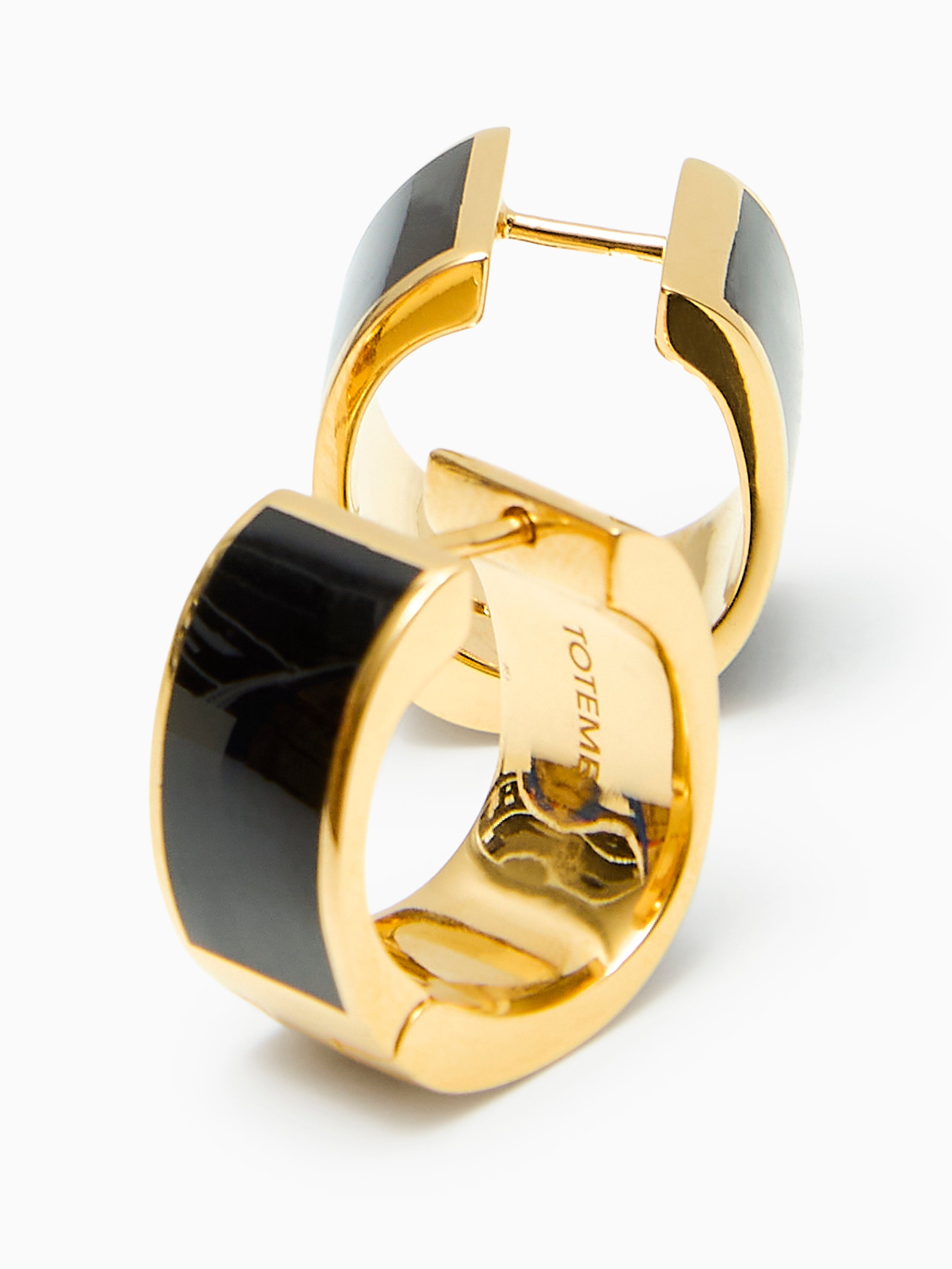 Signature hoops