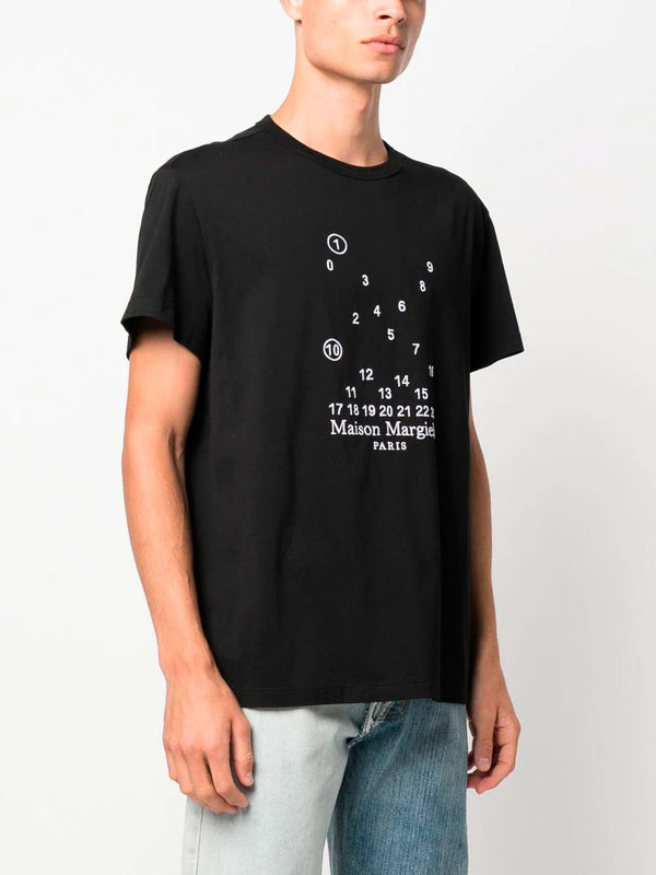 Camiseta con estampado gráfico
