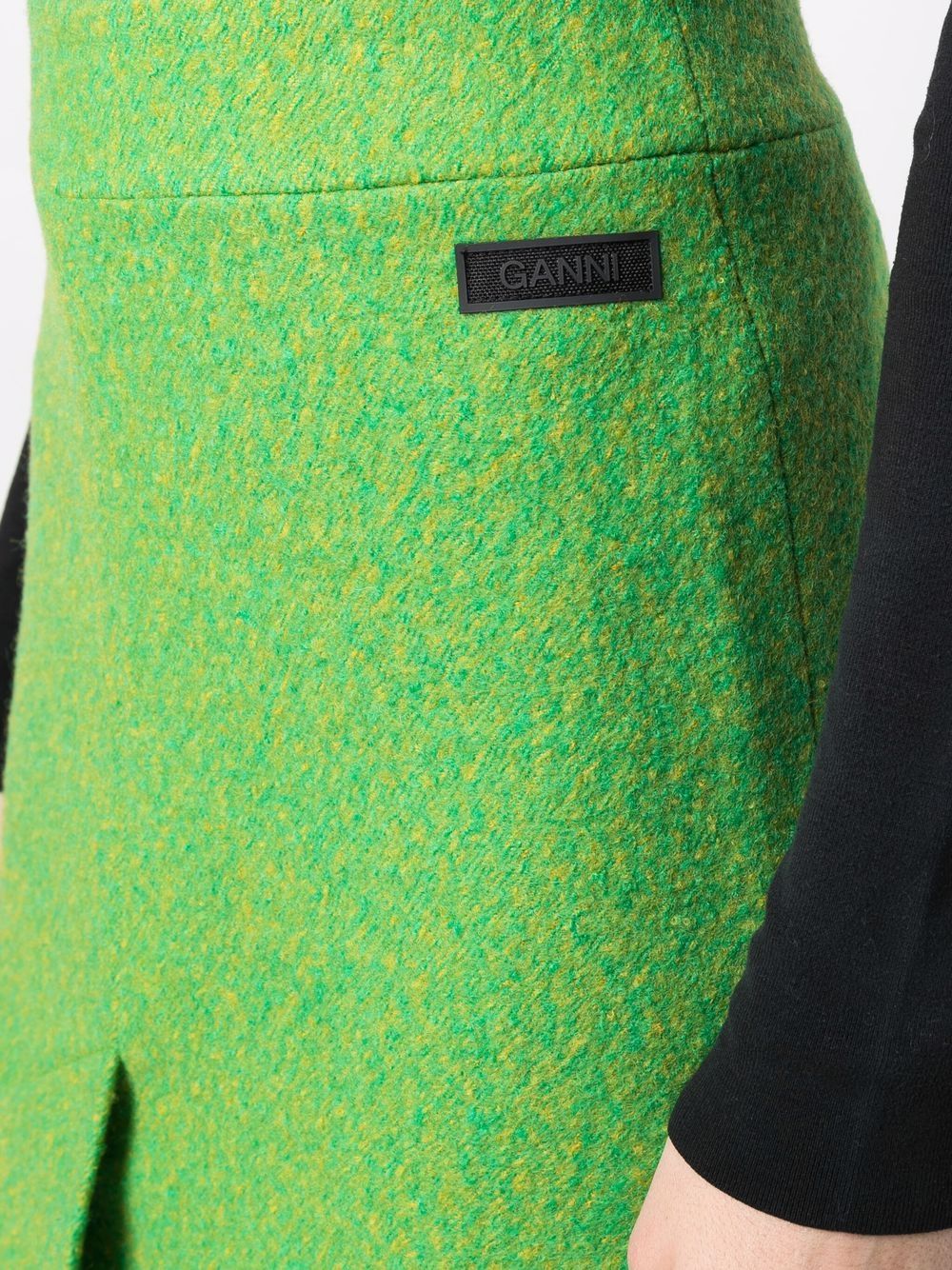 Midi skirt in recycled wool