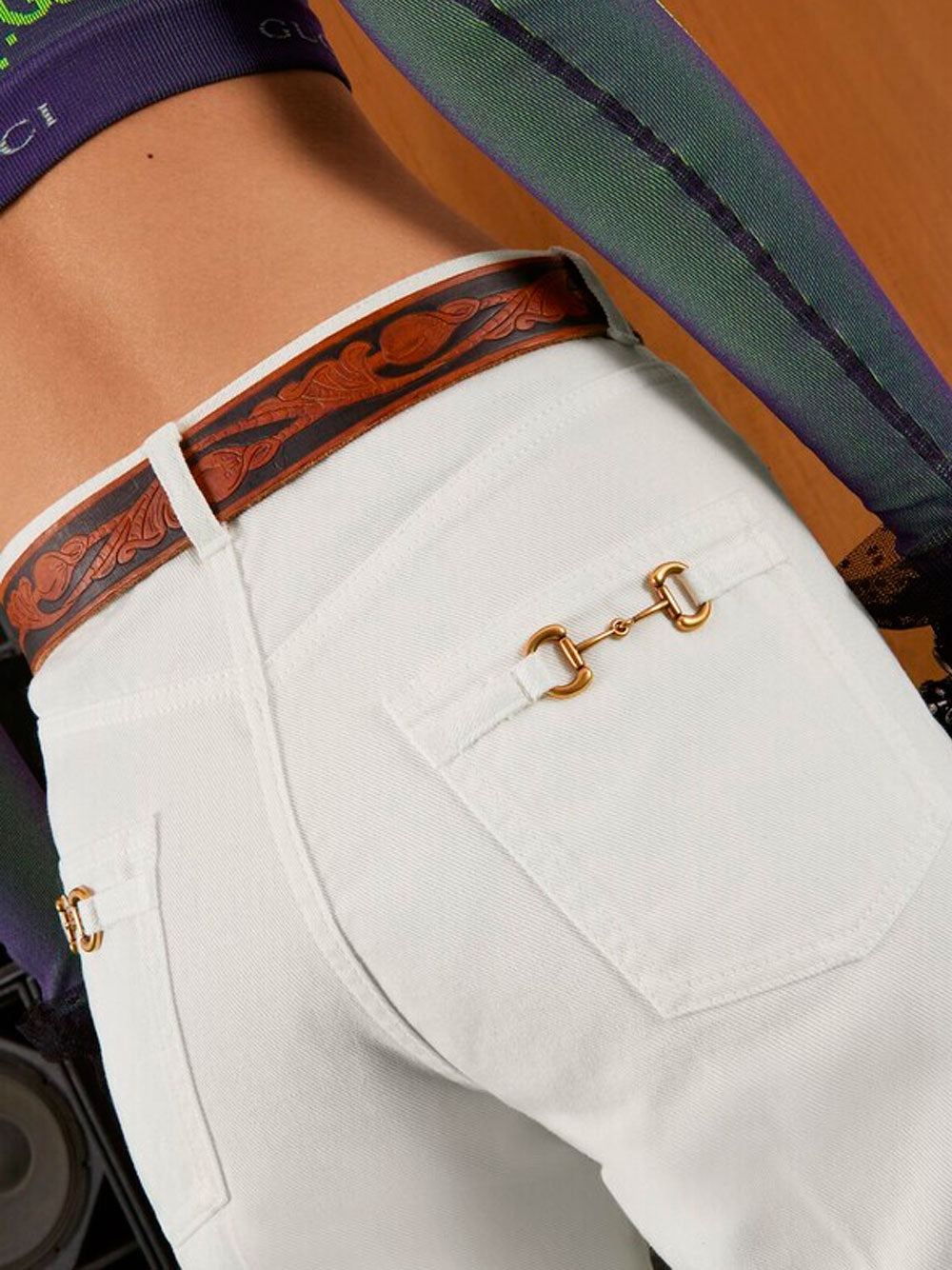 Jeans blancos rectos Gucci con Horsebit