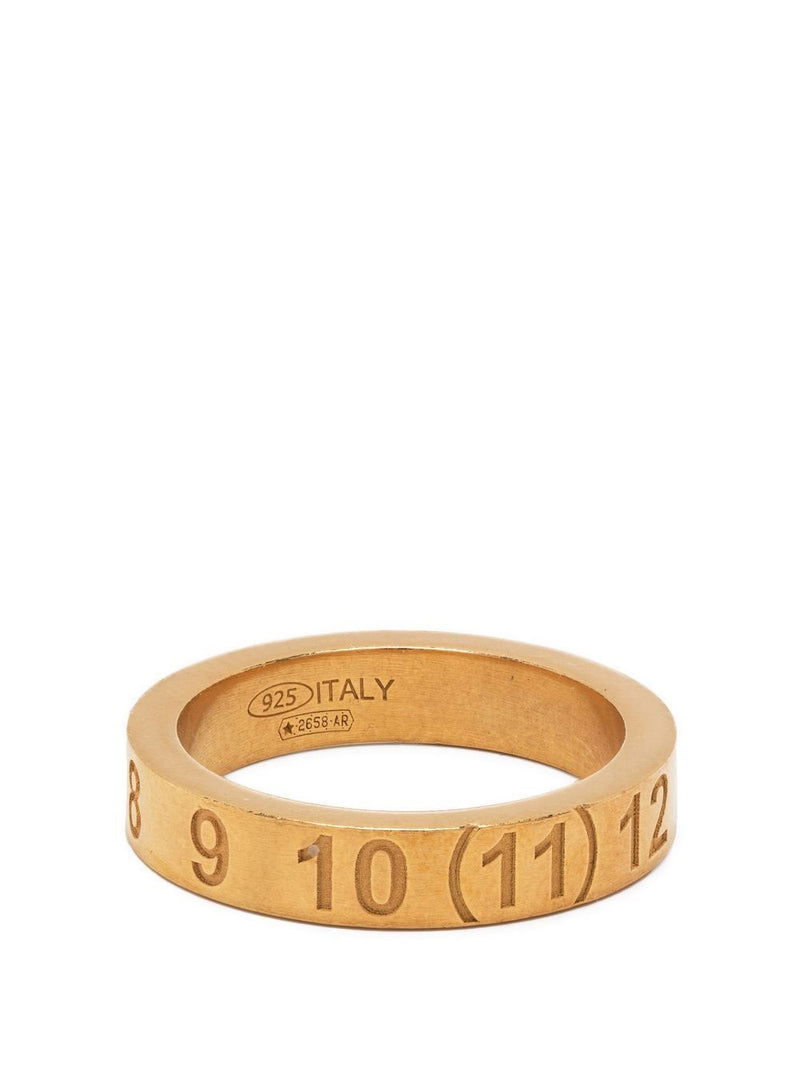 Numbers logo-engraved ring