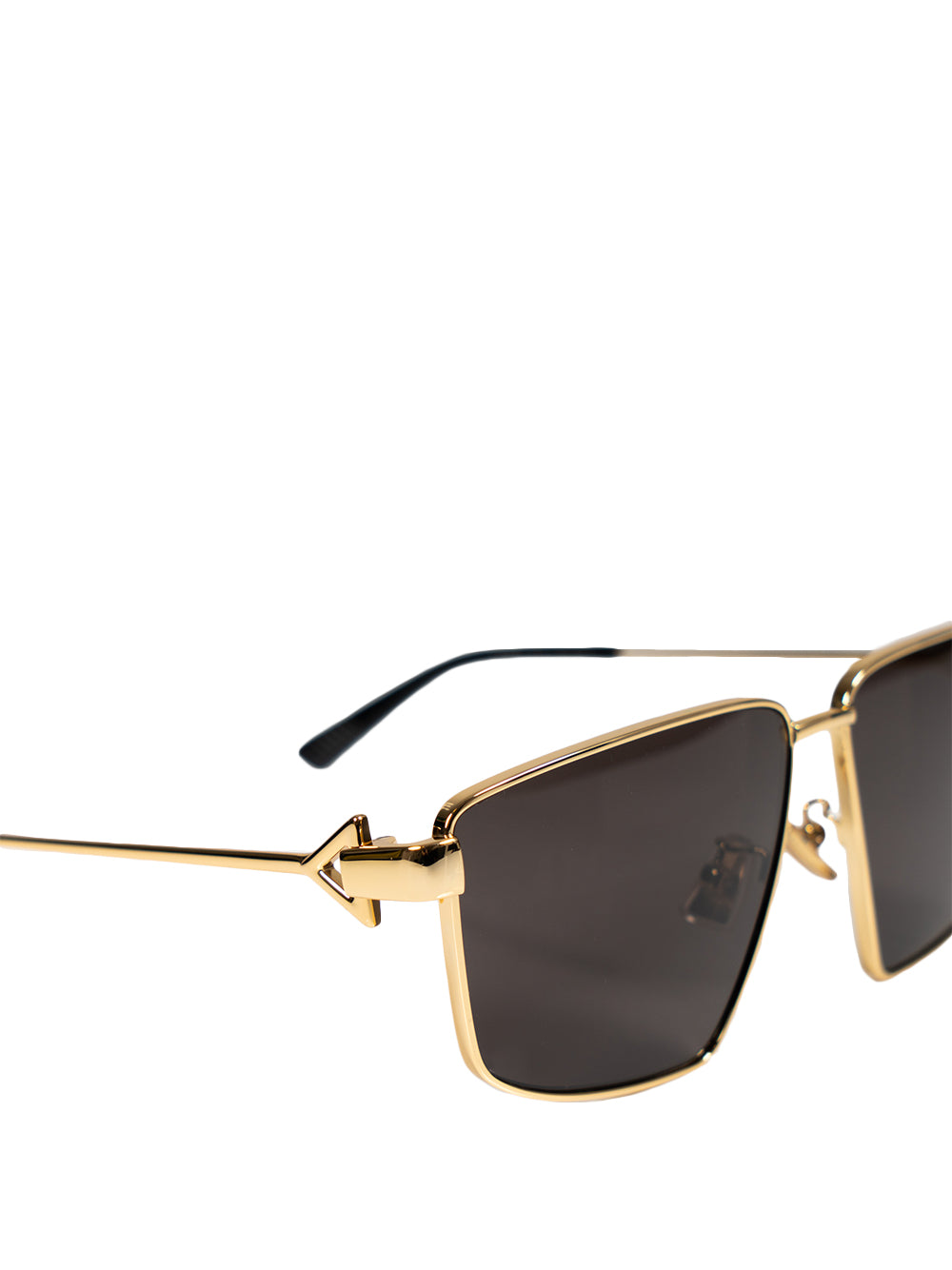 Square framed sunglasses