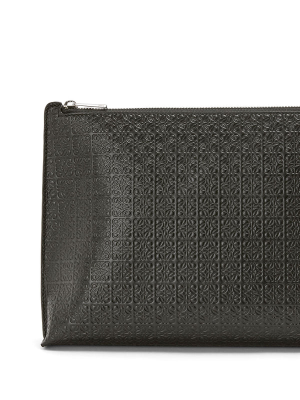 Zip Repeat L pouch in embossed leather