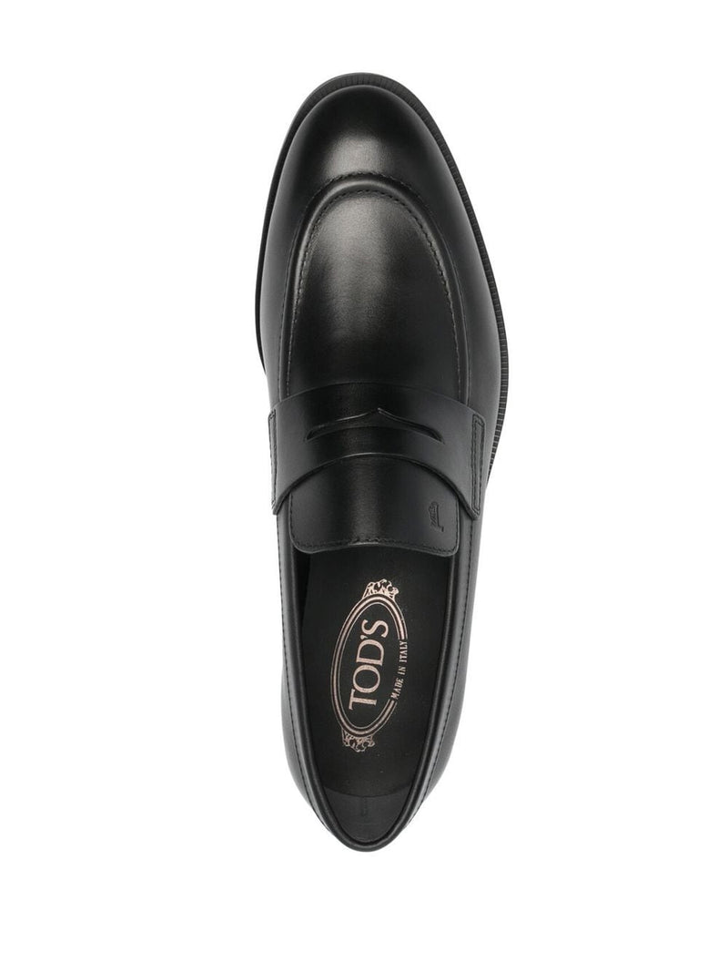Polished leather loafers